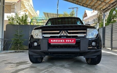 Mitsubishi Pajero IV, 2008 год, 2 150 000 рублей, 3 фотография