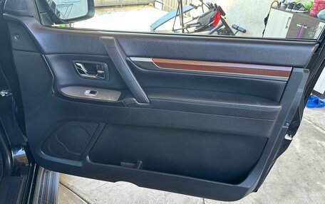 Mitsubishi Pajero IV, 2008 год, 2 150 000 рублей, 21 фотография