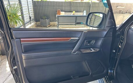 Mitsubishi Pajero IV, 2008 год, 2 150 000 рублей, 15 фотография