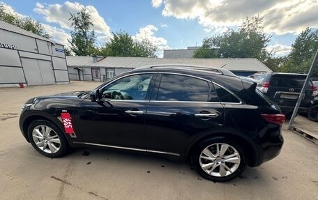 Infiniti QX70, 2014 год, 2 200 000 рублей, 3 фотография
