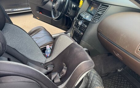 Infiniti QX70, 2014 год, 2 200 000 рублей, 12 фотография
