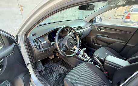 KIA Rio IV, 2020 год, 1 550 000 рублей, 10 фотография