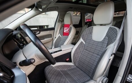 Volvo XC60 II, 2018 год, 2 500 000 рублей, 17 фотография