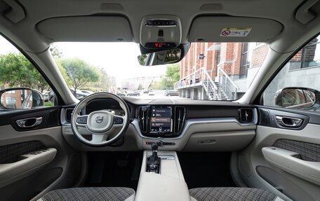 Volvo XC60 II, 2018 год, 2 500 000 рублей, 20 фотография