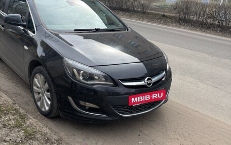 Opel Astra J, 2012 год, 720 000 рублей, 2 фотография