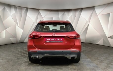 Mercedes-Benz GLA, 2020 год, 3 055 000 рублей, 8 фотография