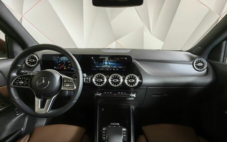 Mercedes-Benz GLA, 2020 год, 3 055 000 рублей, 14 фотография