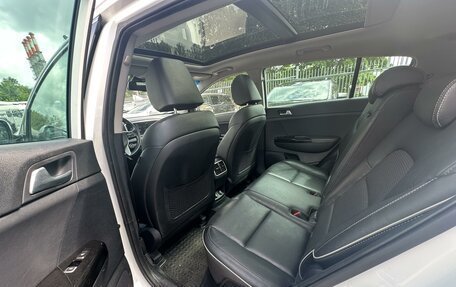 KIA Sportage IV рестайлинг, 2020 год, 2 499 000 рублей, 7 фотография