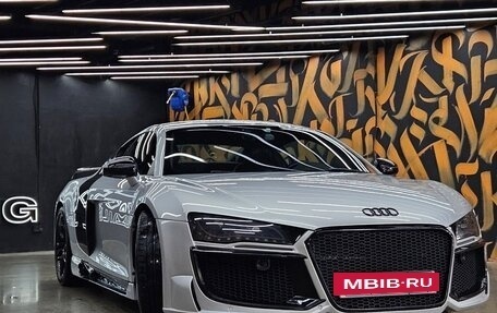 Audi R8, 2008 год, 5 000 000 рублей, 2 фотография