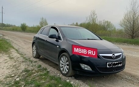 Opel Astra J, 2011 год, 530 000 рублей, 3 фотография