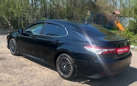 Toyota Camry, 2021 год, 2 100 000 рублей, 7 фотография