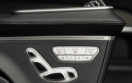 Mercedes-Benz V-Класс, 2026 год, 13 990 000 рублей, 28 фотография