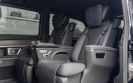 Mercedes-Benz V-Класс, 2026 год, 13 990 000 рублей, 33 фотография