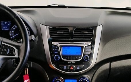 Hyundai Solaris II рестайлинг, 2011 год, 729 000 рублей, 9 фотография