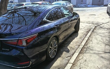 Lexus ES VII, 2018 год, 4 000 000 рублей, 9 фотография