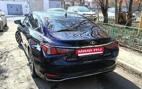 Lexus ES VII, 2018 год, 4 000 000 рублей, 7 фотография