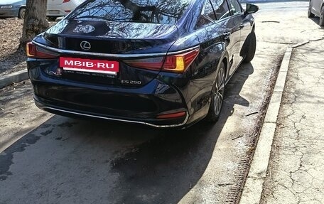 Lexus ES VII, 2018 год, 4 000 000 рублей, 8 фотография