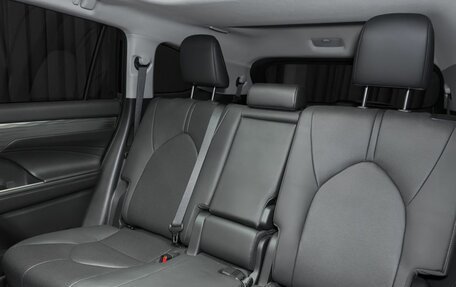 Toyota Highlander, 2025 год, 4 750 000 рублей, 28 фотография