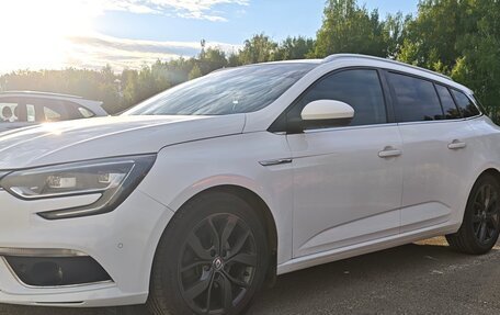 Renault Megane IV, 2016 год, 1 450 000 рублей, 11 фотография