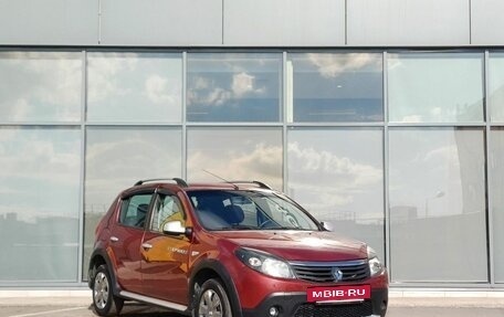 Renault Sandero I, 2014 год, 599 000 рублей, 2 фотография