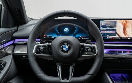 BMW 5 серия, 2025 год, 8 900 000 рублей, 15 фотография