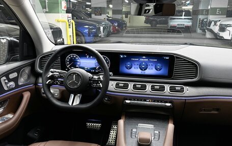 Mercedes-Benz GLS, 2024 год, 13 790 000 рублей, 2 фотография