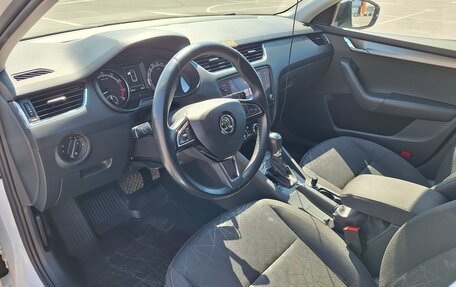 Skoda Octavia, 2018 год, 1 885 000 рублей, 14 фотография