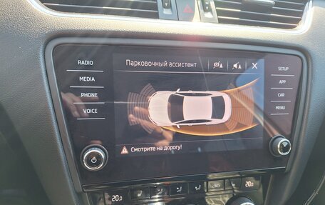 Skoda Octavia, 2018 год, 1 885 000 рублей, 28 фотография