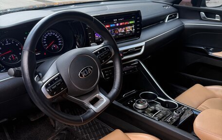 KIA K5, 2021 год, 2 320 000 рублей, 13 фотография
