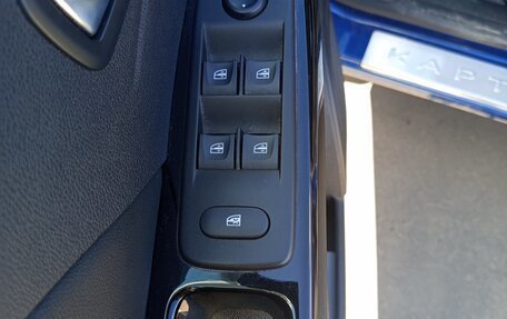 Renault Kaptur I рестайлинг, 2021 год, 1 800 000 рублей, 8 фотография