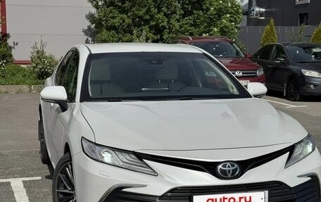 Toyota Camry, 2021 год, 3 150 000 рублей, 9 фотография