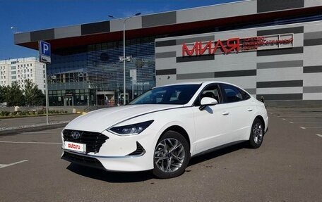 Hyundai Sonata VIII, 2020 год, 2 300 000 рублей, 3 фотография