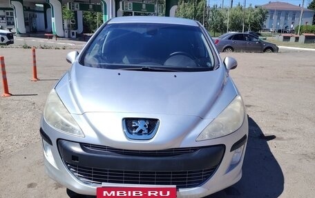 Peugeot 308 II, 2010 год, 299 999 рублей, 3 фотография