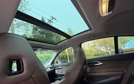 BMW 1 серия, 2023 год, 2 100 000 рублей, 12 фотография