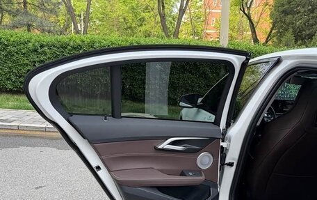 BMW 1 серия, 2023 год, 2 100 000 рублей, 16 фотография
