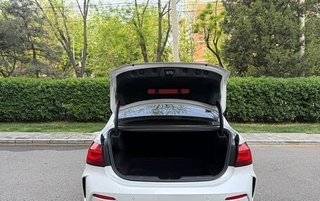 BMW 1 серия, 2023 год, 2 100 000 рублей, 17 фотография