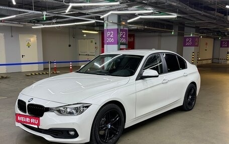 BMW 3 серия, 2017 год, 2 250 000 рублей, 11 фотография