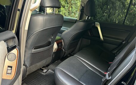 Toyota Land Cruiser Prado 150 рестайлинг 2, 2013 год, 3 950 000 рублей, 5 фотография