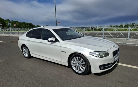 BMW 5 серия, 2016 год, 1 930 000 рублей, 14 фотография