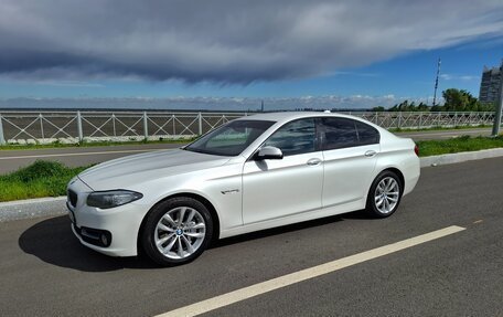 BMW 5 серия, 2016 год, 1 930 000 рублей, 10 фотография