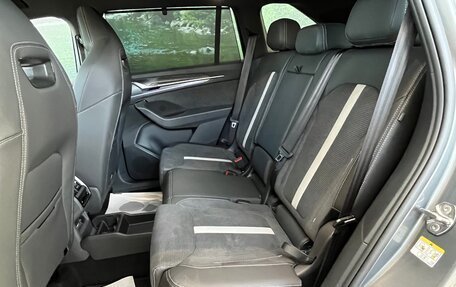 Skoda Kodiaq, 2025 год, 6 350 000 рублей, 18 фотография