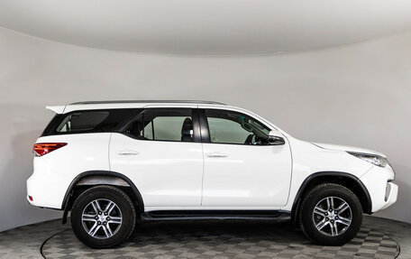 Toyota Fortuner II, 2019 год, 2 899 000 рублей, 4 фотография