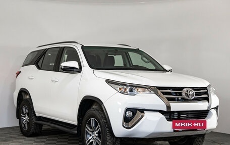 Toyota Fortuner II, 2019 год, 2 899 000 рублей, 3 фотография