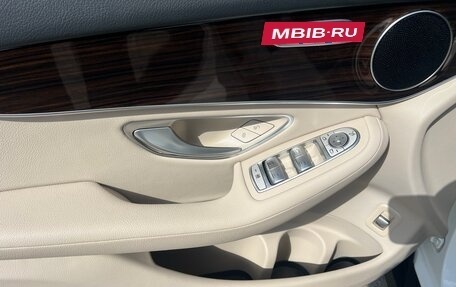 Mercedes-Benz GLC, 2017 год, 3 229 000 рублей, 24 фотография