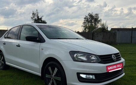 Volkswagen Polo VI (EU Market), 2015 год, 1 050 000 рублей, 5 фотография