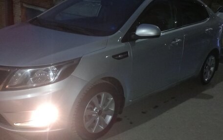 KIA Rio III рестайлинг, 2012 год, 750 000 рублей, 4 фотография