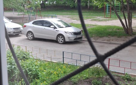 KIA Rio III рестайлинг, 2012 год, 750 000 рублей, 18 фотография