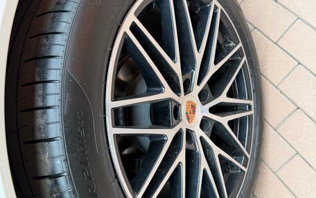 Porsche Cayenne III, 2026 год, 17 000 000 рублей, 27 фотография