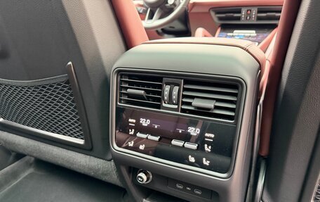 Porsche Cayenne III, 2026 год, 17 000 000 рублей, 22 фотография