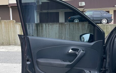 Volkswagen Polo VI (EU Market), 2015 год, 900 000 рублей, 8 фотография